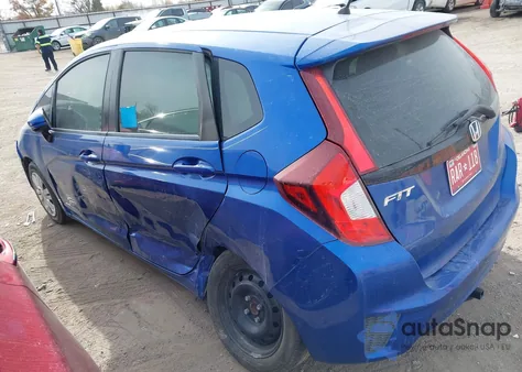 2015 Honda Fit Lx z USA, uszkodzony, nr VIN 3HGGK5G57FM718465